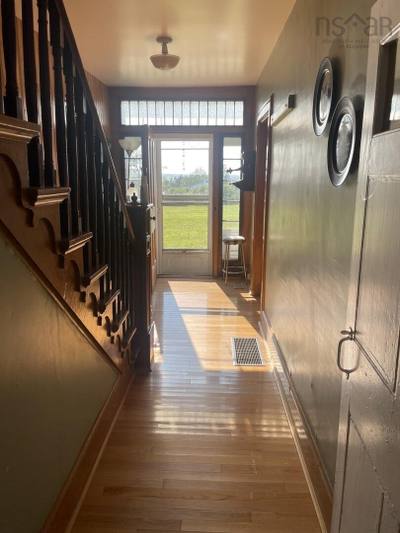702 East Tracadie Road — photo 3