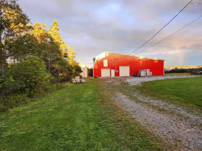 2093 Port Latour Road — photo 4