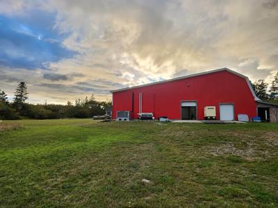 2093 Port Latour Road — photo 5