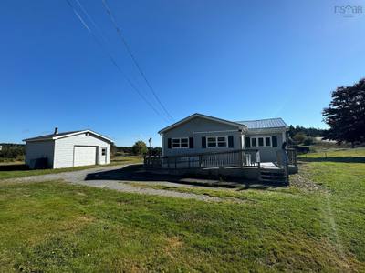 721 Descousse-Cap La Ronde Road — photo 3