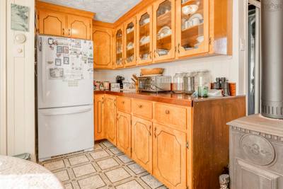 501 Stonehurst Road — photo 4
