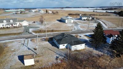 9356 Highway 4 — photo 4