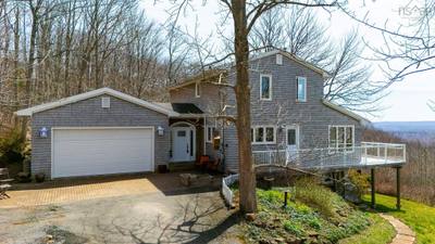 8 Foleaze Park Drive — photo 2