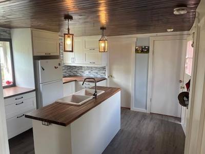 1095 New Harbour Lundy Road — photo 5
