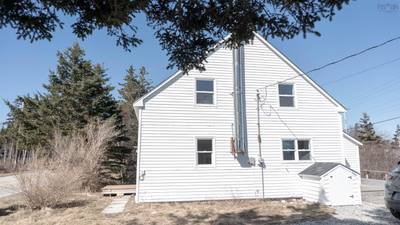 2105 Port Latour Road — photo 3