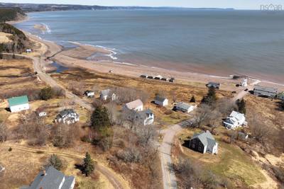 798 Spencers Beach Road — photo 4