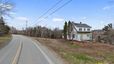 99 Shore Road — photo 4