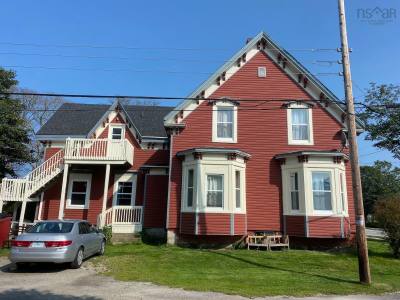 28 Parade Street — photo 4