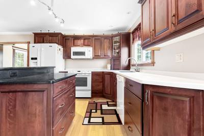 1230 Veterans Memorial Highway — photo 4