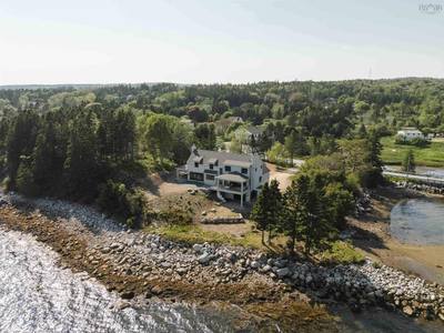 7026 St Margarets Bay Road — photo 3