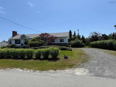 89 Pond Road — photo 3