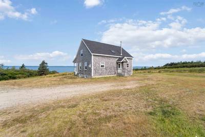 885 Fort Point Road — photo 4