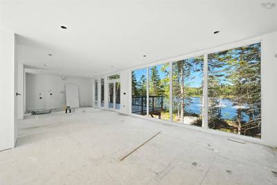83 Canoe Crescent — photo 2