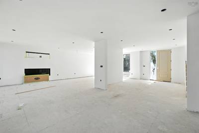83 Canoe Crescent — photo 4