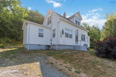 548 Lighthouse Road — photo 4