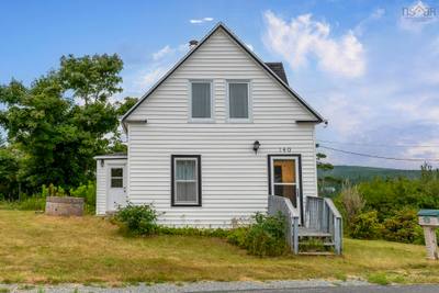 140 Hartling Road — photo 2