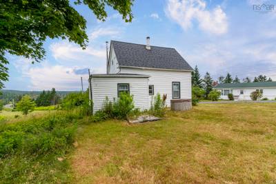 140 Hartling Road — photo 3