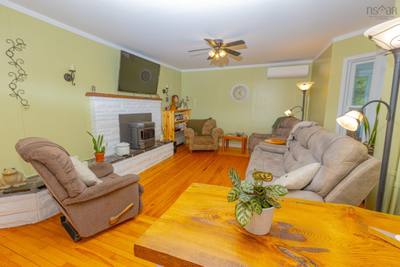327 Brighton Road — photo 7