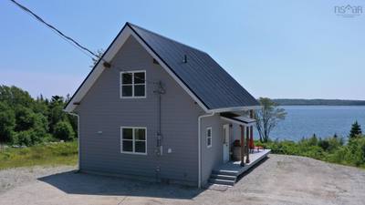 2406 Sandy Point Road — photo 3
