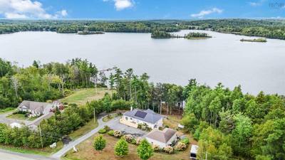 237 Homestead Estates Drive — photo 3