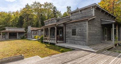 240 Pine Prince Drive — photo 3