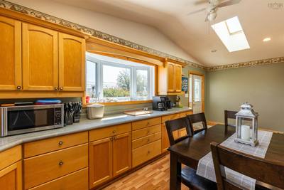 1192 Highway 335 — photo 3