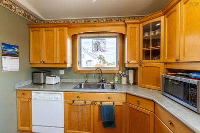 1192 Highway 335 — photo 8