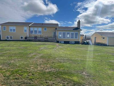 9 Khalsa Drive — photo 3