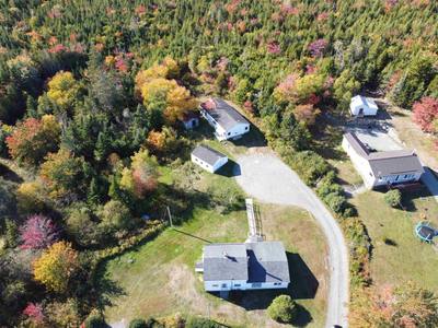 46 Beaver Harbour Road — photo 2