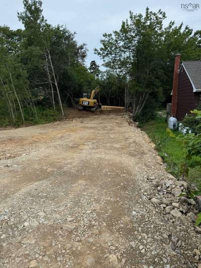 1199/1201 Highway 7 — photo 2
