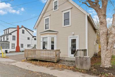 19 Birch Street — photo 2