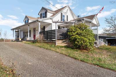 1028 Culloden Road — photo 3