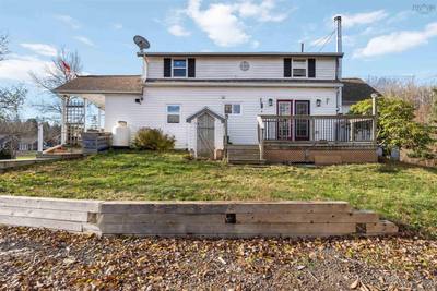 1028 Culloden Road — photo 5
