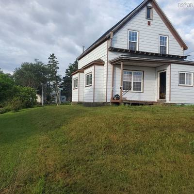 7 Centennial Street — photo 2