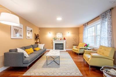 35 Granter Road — photo 4