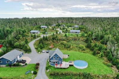 150 New Harbour Road — photo 4