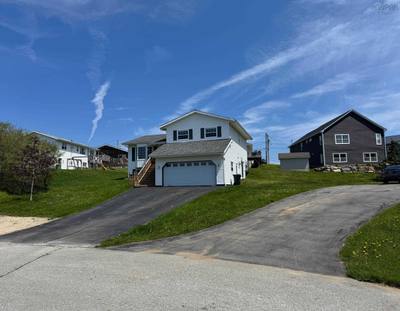 6 Placid Court — photo 2