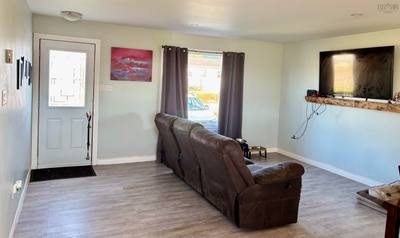 23 Celtic Drive — photo 3