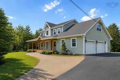 252 Gleneagles Drive — photo 3