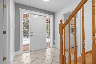 252 Gleneagles Drive — photo 5