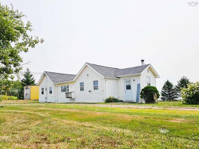 4606 Highway 2 — photo 2
