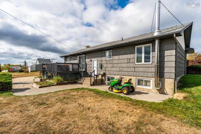 7068 Highway 1 — photo 4