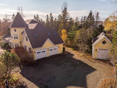 17 Nicholson Court — photo 3