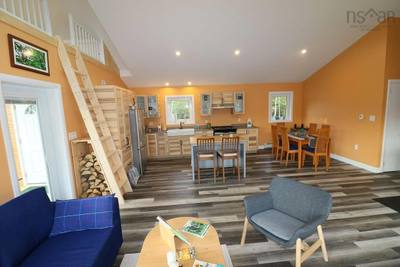 235 Condons Lake Drive — photo 4