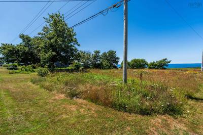 9717 Highway 1 — photo 3