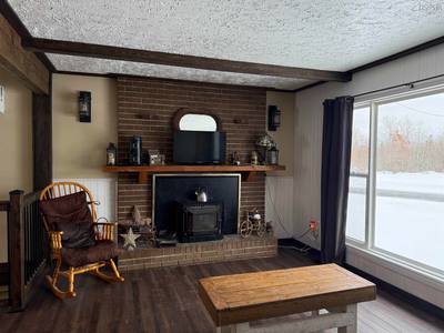 1668 Mackay Street — photo 4