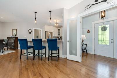 331 Masons Point Road — photo 3