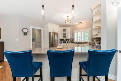 331 Masons Point Road — photo 4