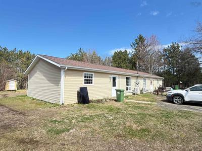 47&49 Geiger Drive — photo 2