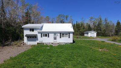 11845 Highway 2 — photo 3
